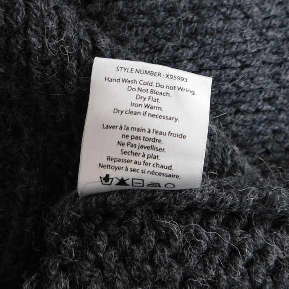 XIRENA Teton Aprés Ski Sweater Alpaca Gray Colorful Stripes Sporty Apres X-Small - Picture 14 of 15